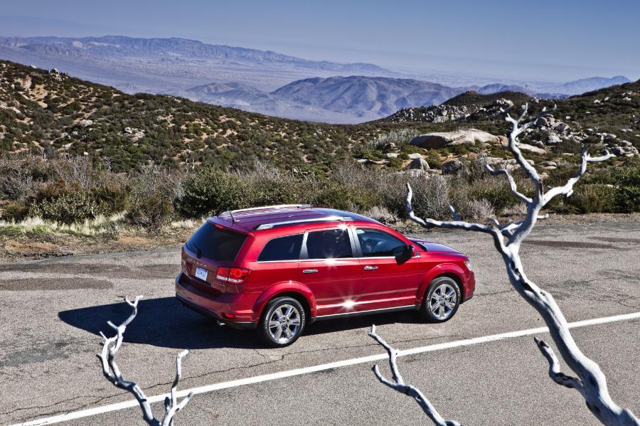  Dodge Journey 2011 года  (фото 39 из 69)
